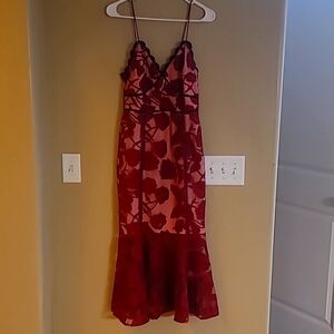 JJs House, Small, Burgundy